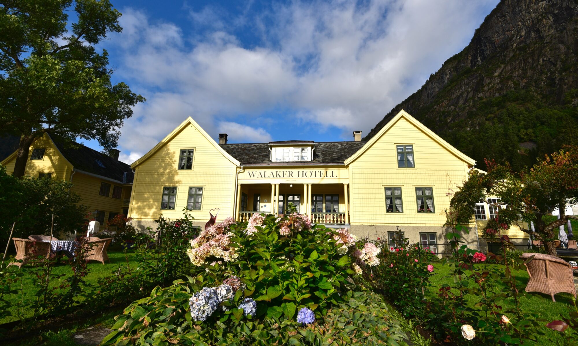 Walaker Hotel in Solvorn.