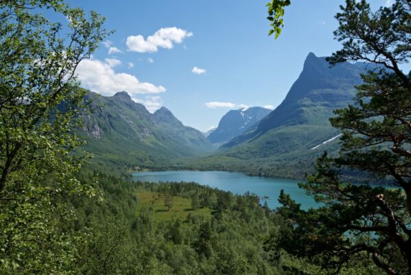 The hike to Innerdalen in Trollheimen.