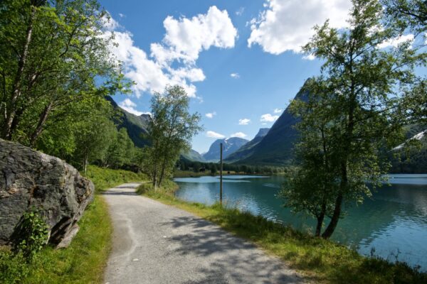 The hike to Innerdalen in Trollheimen.