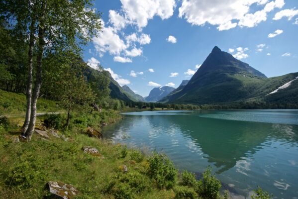 The hike to Innerdalen in Trollheimen.